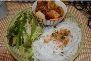 ブンチャー Bún Chả