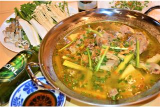 ダック鍋 Lẩu Vịt