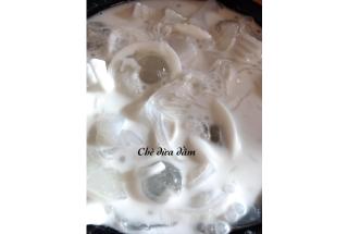 ココナッツぜんざい Chè Dừa Dầm