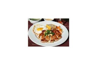 焼き豚ロース＆キッシュライス Cơm Sườn Chả